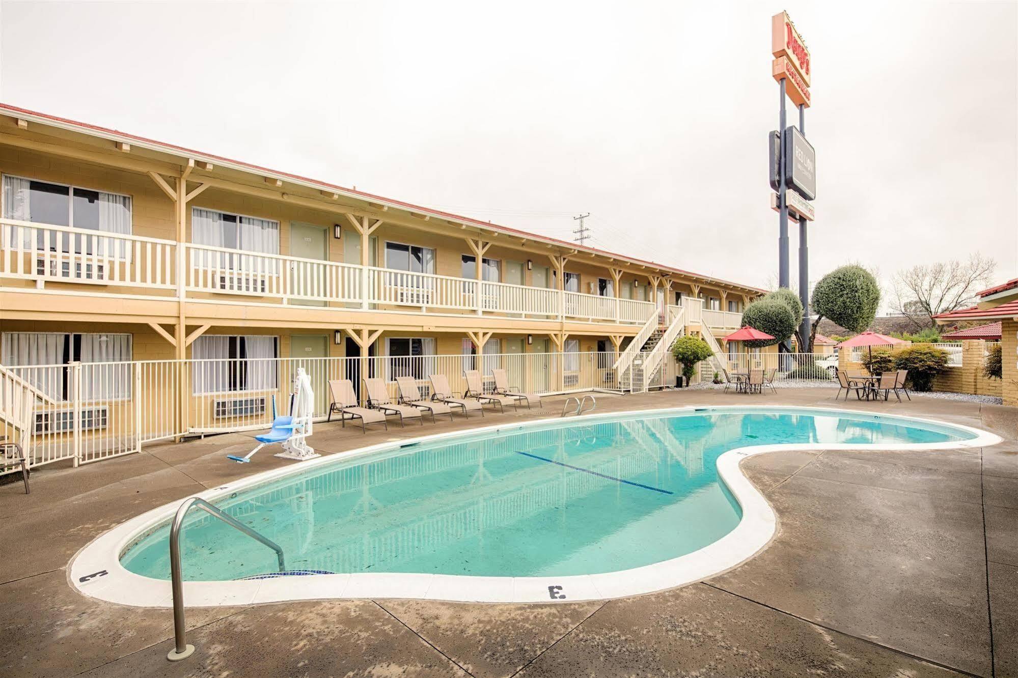Red Lion Inn & Suites רדינג מראה חיצוני תמונה
